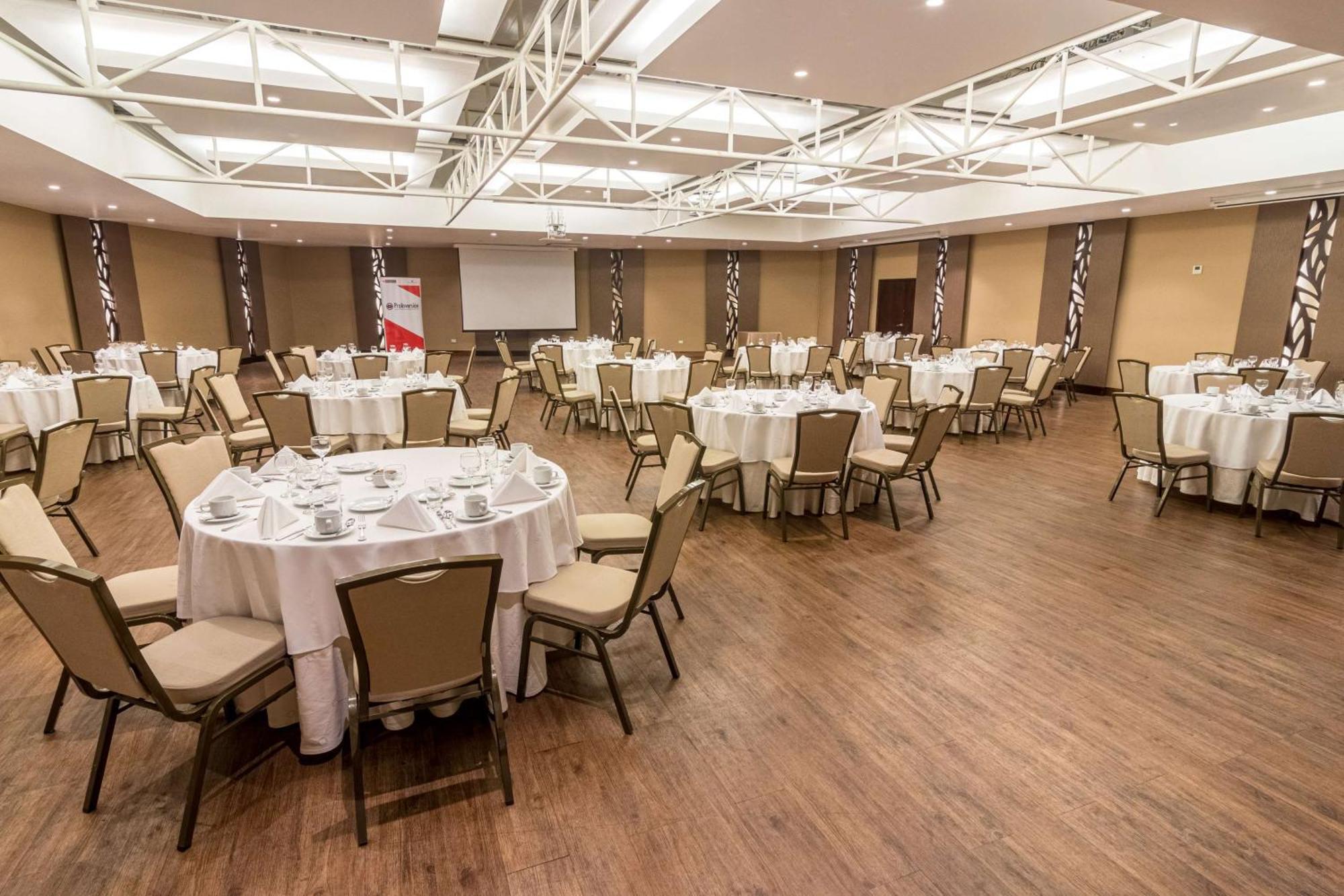 Hotel Sonesta El Olivar 5*